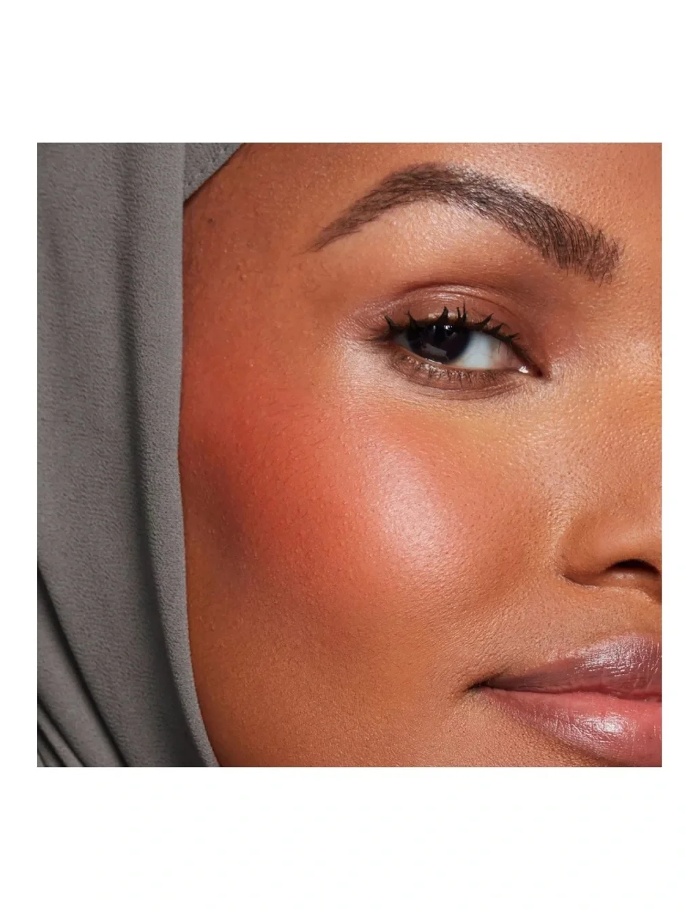 r.e.m. beauty Hypernova Satin Matte Blush Shade Jupiter Moon Full Size NWT
